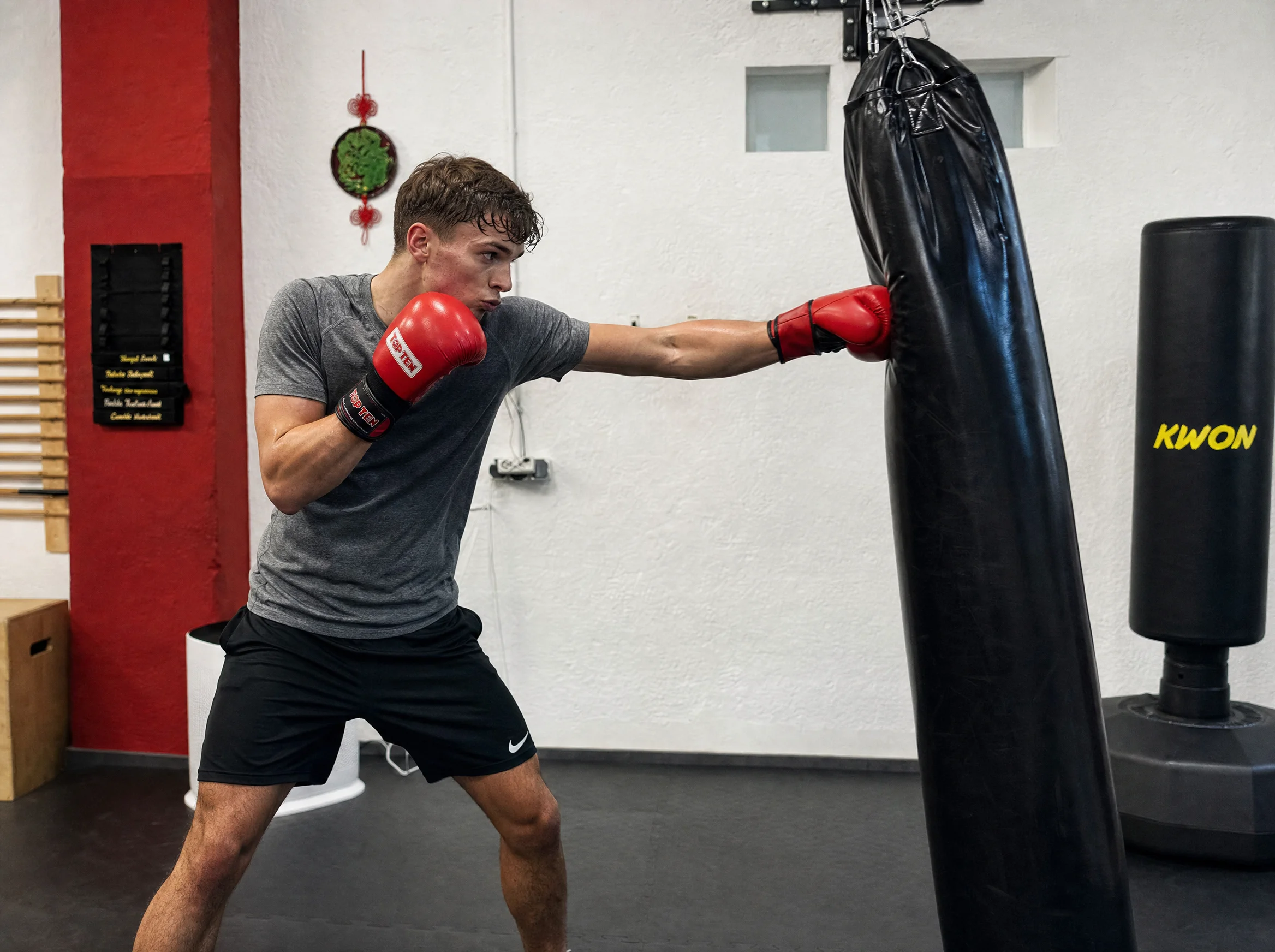 Kickboxen Boxsack-Training im Martial Arts Center München