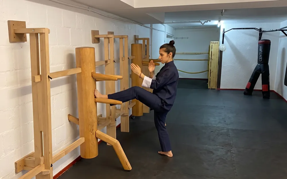 Wing Chun Training an der Holzpuppe im Martial Arts Center München